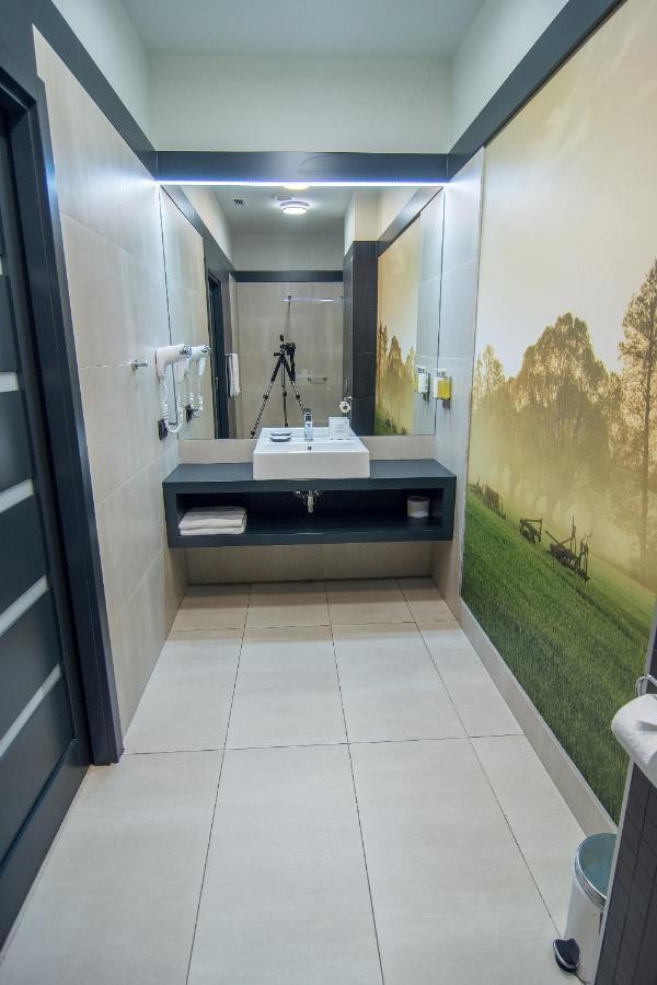 Hotel Barczyzna Medical Spa Некла Екстериор снимка