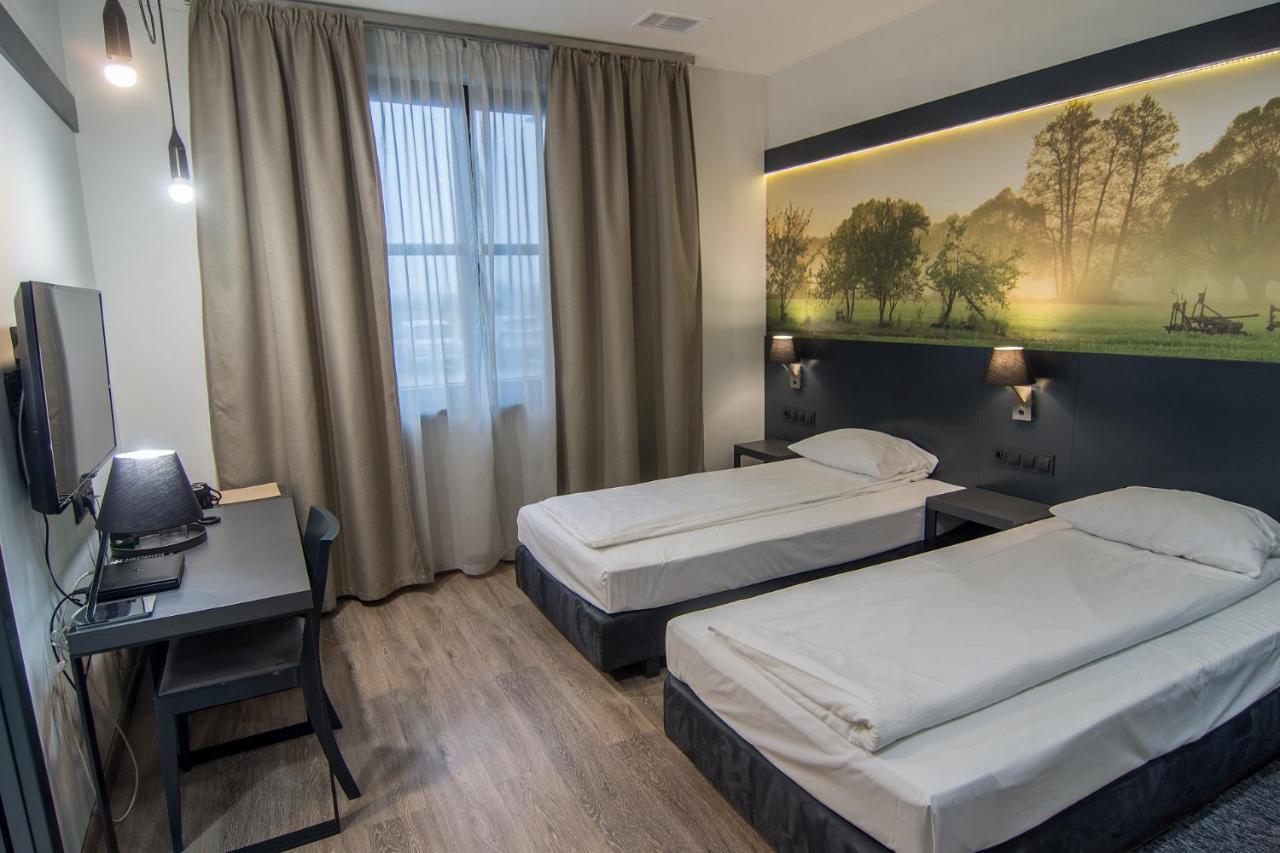 Hotel Barczyzna Medical Spa Некла Екстериор снимка