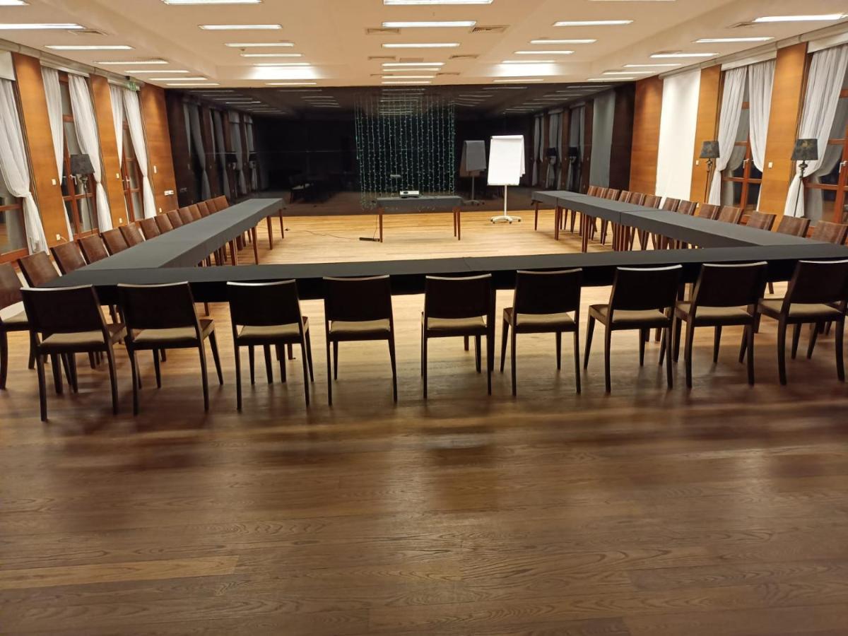 Hotel Barczyzna Medical Spa Некла Екстериор снимка